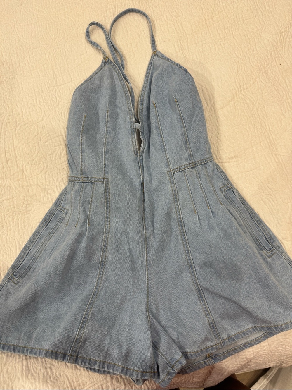 Vici Indigo Outlaw V Neck Denim Romper - Light Wash
